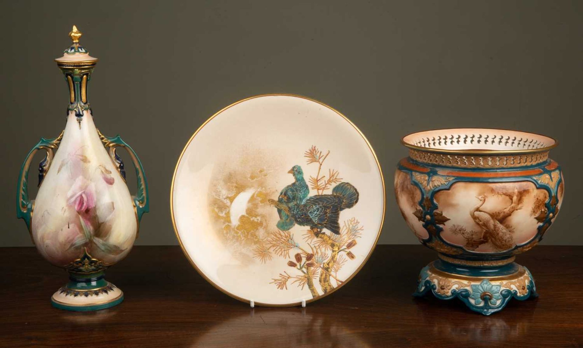 A Hadley's Worcester porcelain jardiniere with pierced rim and painted decoration of peacocks in - Image 2 of 5