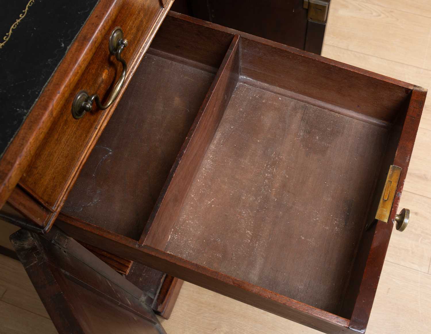 A 19th century mahogany knee hole desk with black leather inset top over two drawers and three - Image 3 of 5