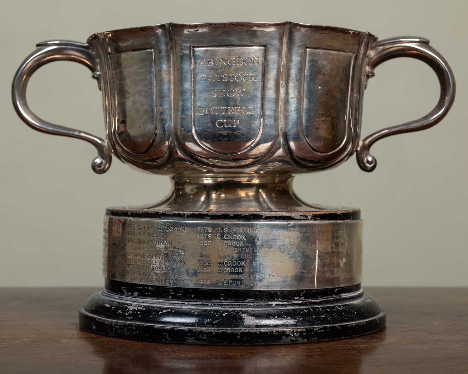 An Edwardian silver trophy cup, the 'Abingdon Fatstock Show Botterell Cup', marks for London 1904