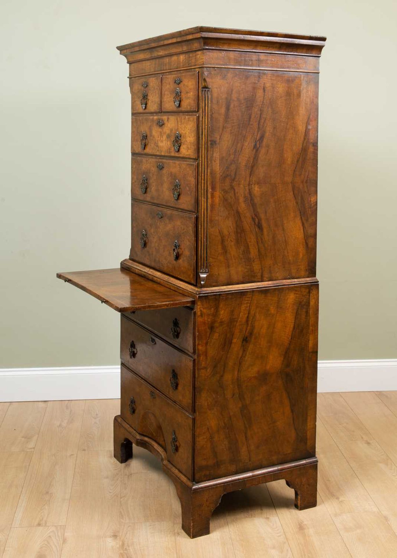 An 18th century-style walnut small sized chest on chest, the upper section with fluted canted corner - Image 5 of 6