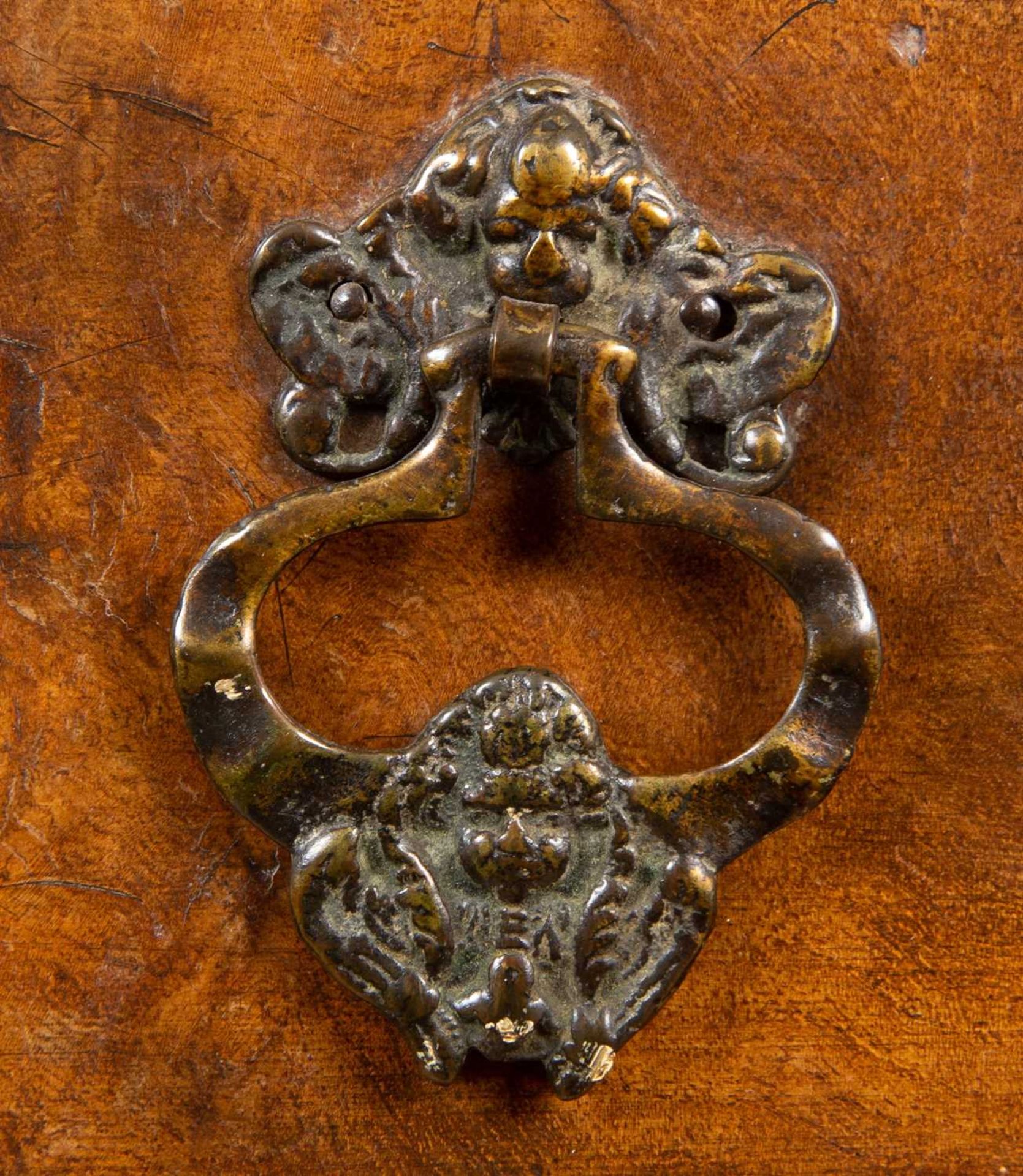 An 18th century-style walnut small sized chest on chest, the upper section with fluted canted corner - Image 3 of 6