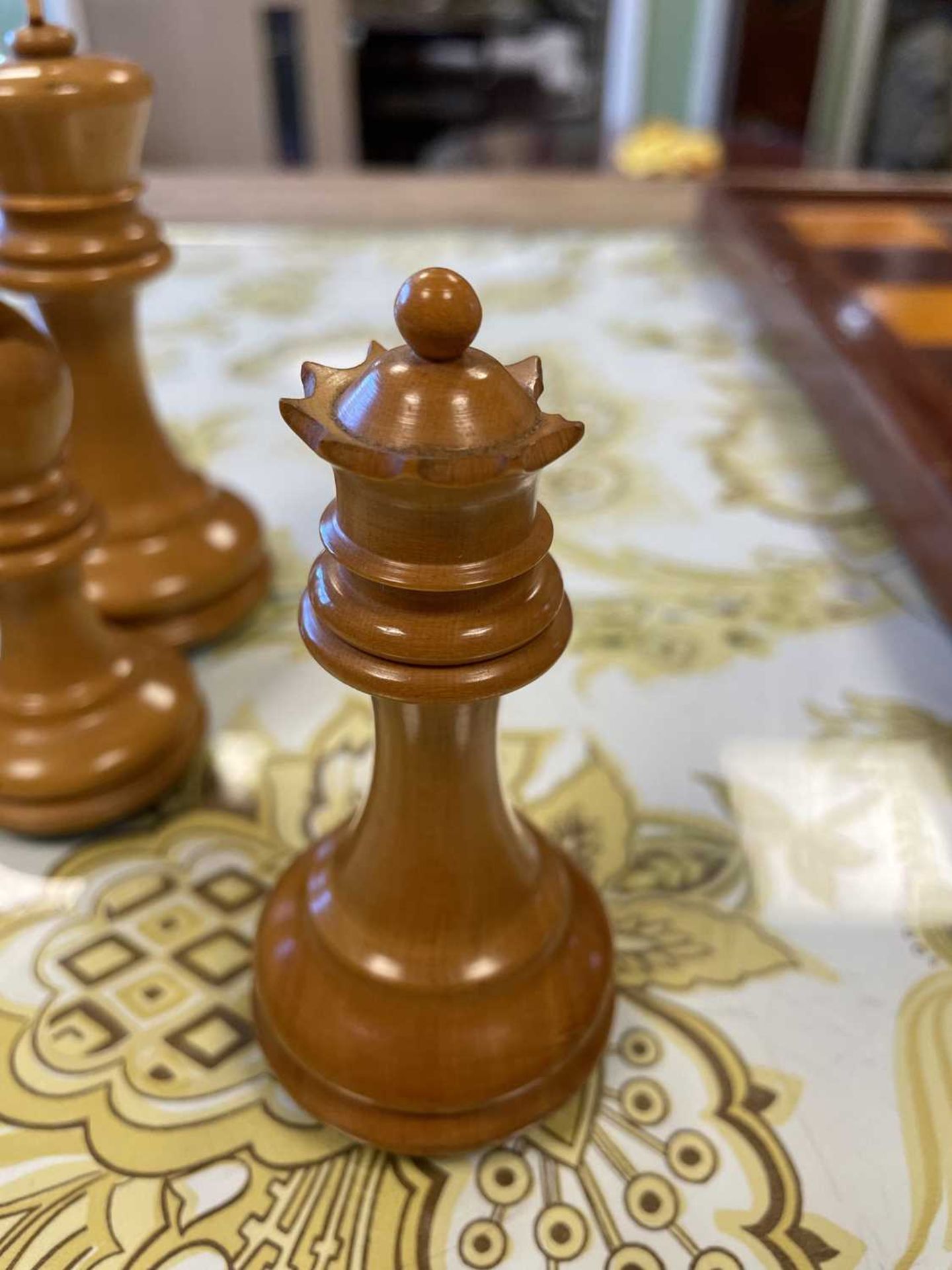 A Staunton club size chess set by Jaques of London, boxwood and ebony, together with the box and a - Image 15 of 20