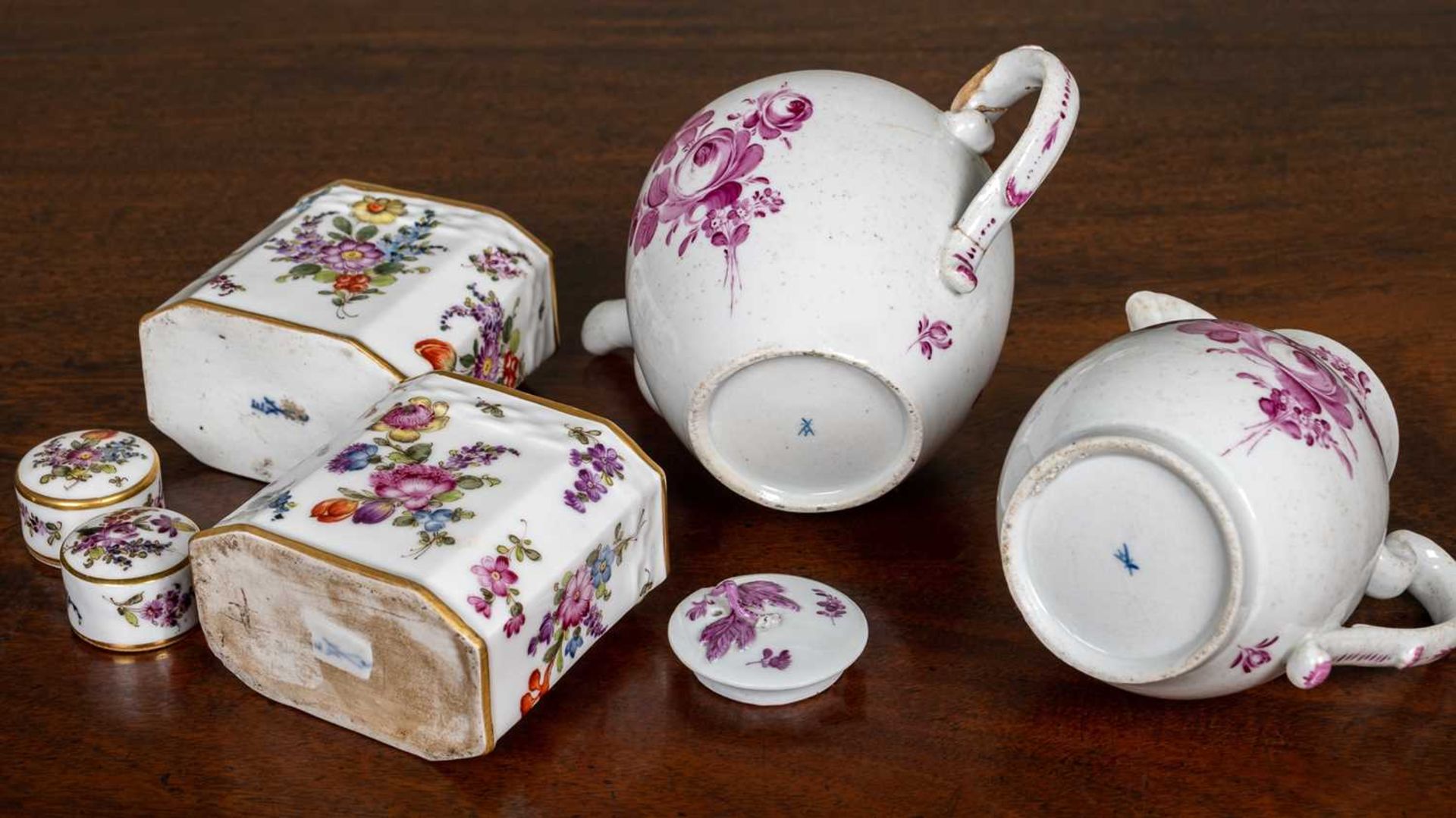 A pair of Meissen-style porcelain flower decorated tea canisters, each 9cm wide x 11.5cm high, - Image 2 of 5