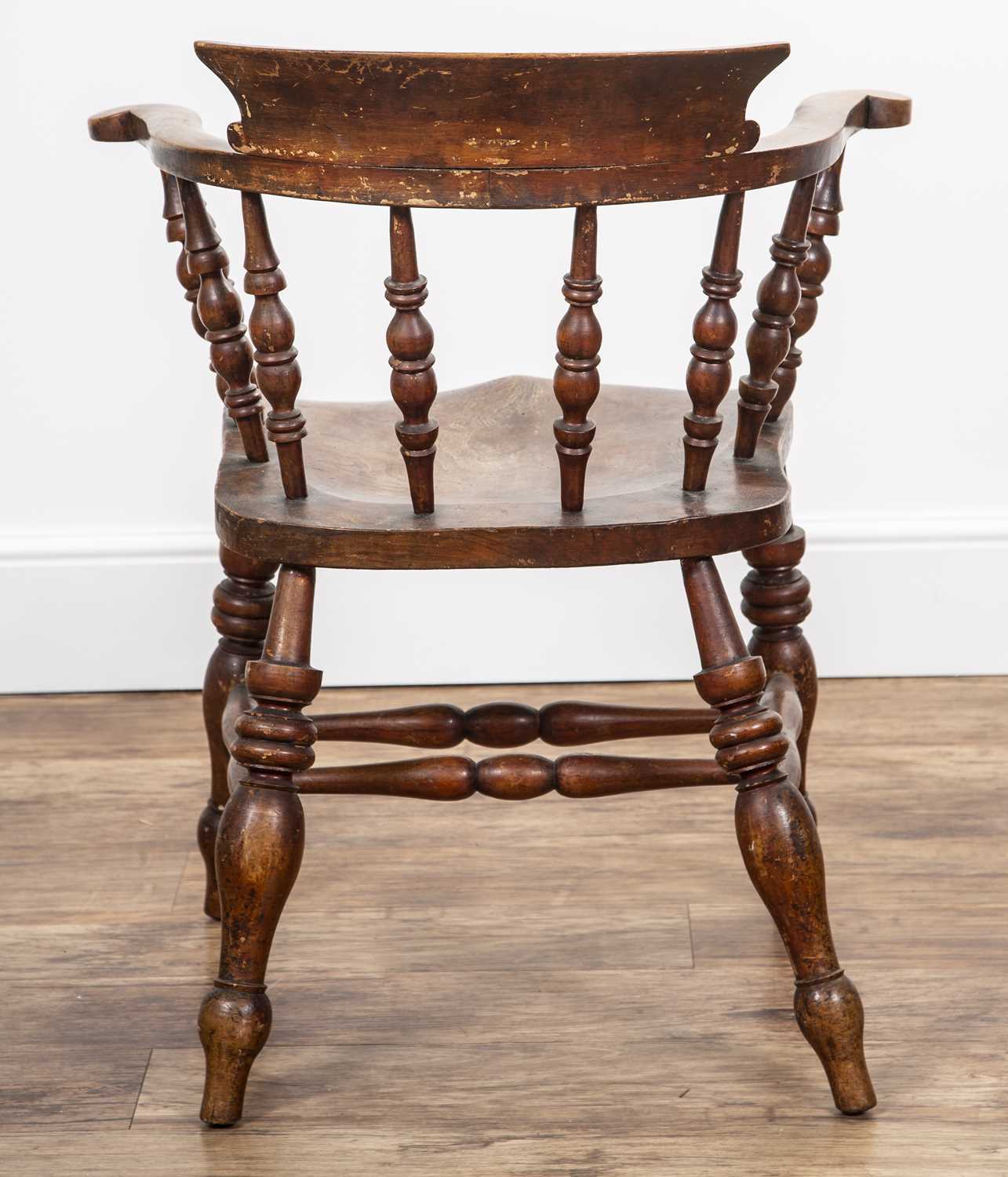 Ash and elm smokers bow armchair 19th Century, turned spindle supports, on turned legs, 81cm high - Image 4 of 4