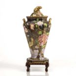 Spode Copelands China Peacock and parsley pattern vase and cover with gilded finial and