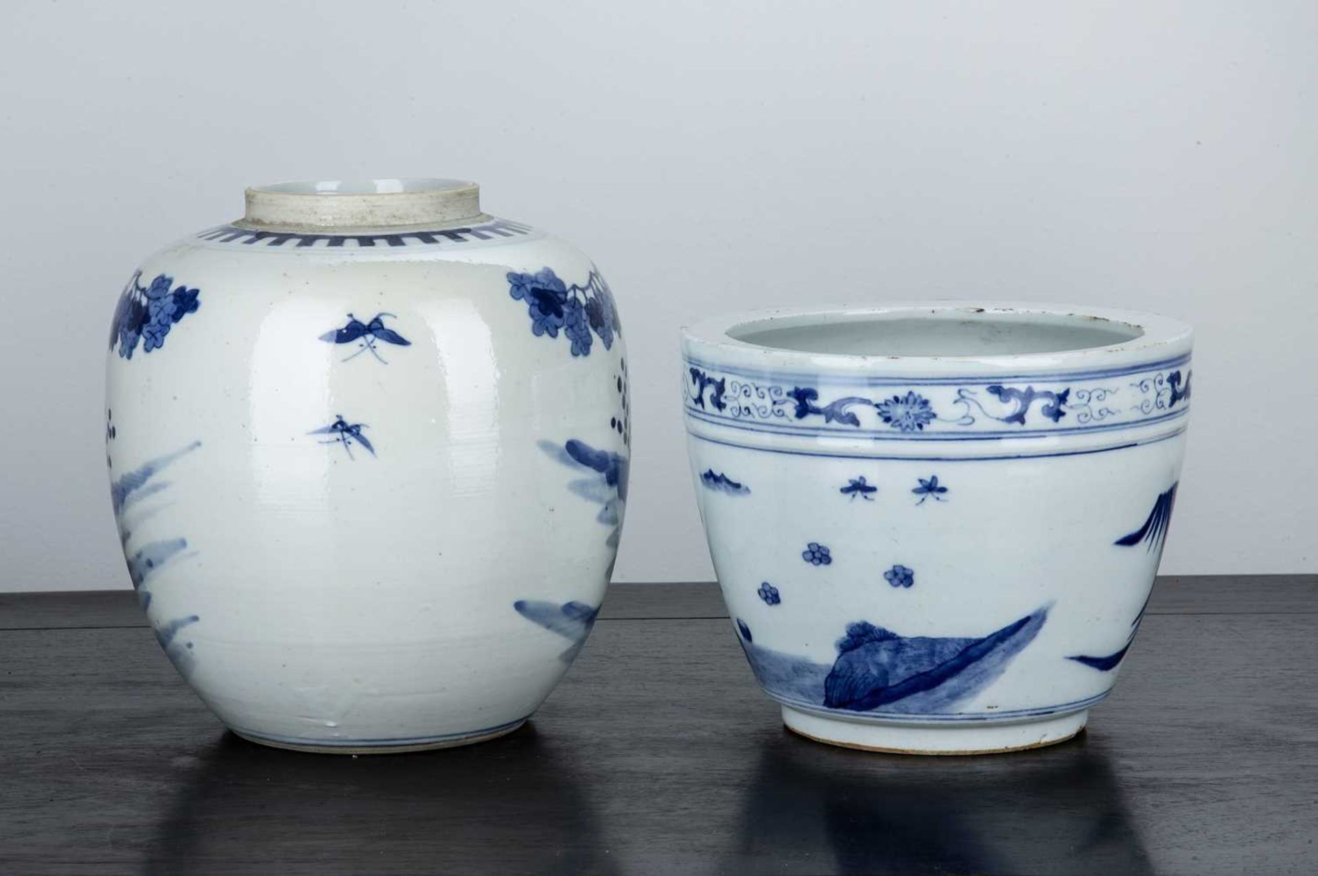Blue and white porcelain ginger jar Chinese, 19th Century painted with Long Eliza and children - Bild 2 aus 3