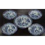 Set of five graduated blue and white serving dishes Chinese, 19th Century each painted with birds,