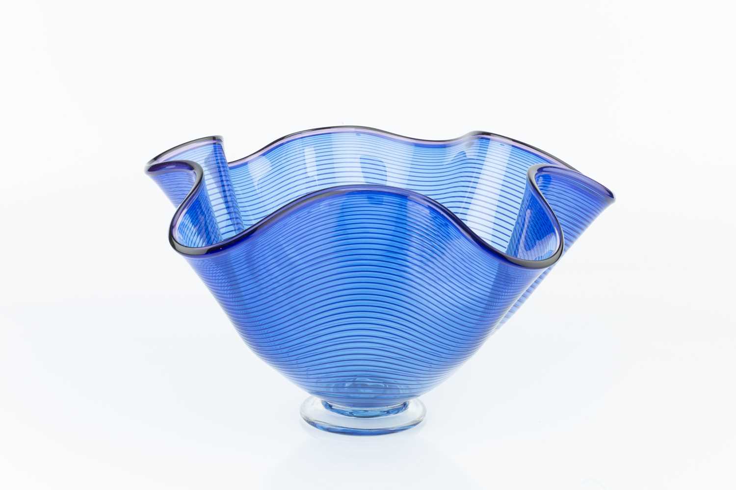 Bob Crooks (b.1965) Longitudinal bowl glass with scalloped rim signed 19.5cm high, 26cm wide. - Image 2 of 3