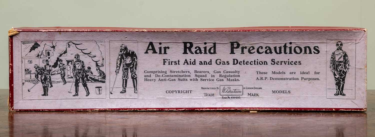 Britains Air Raid Precautions, set no. 1759, 9 pieces in original box.in very good condition, a