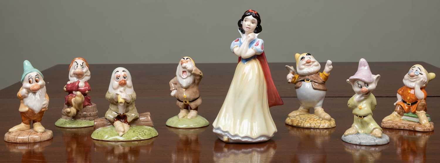 A full Royal Doulton set of Snow White and the seven dwarves figurines, all with boxesQty: 8In - Image 2 of 2