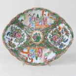A 19th century Chinese Canton porcelain dish