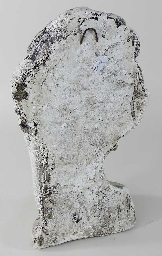 A cast stone head - Image 4 of 6