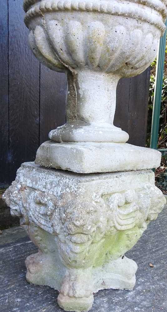 DAY TWO - A pair of cast stone garden urns - Image 4 of 9