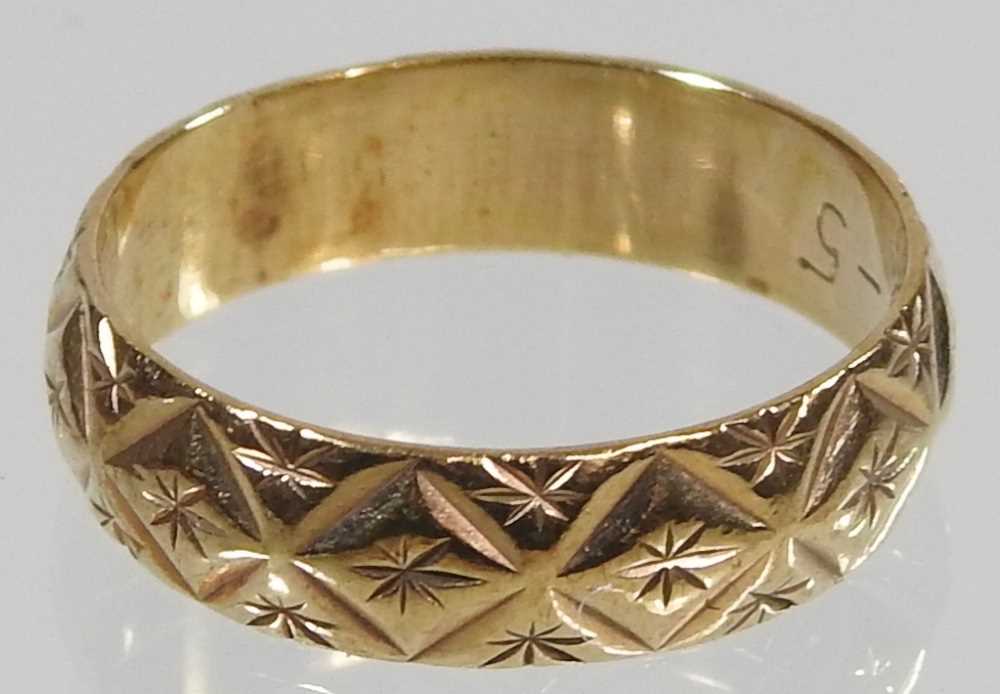 A 9 carat gold ladies wristwatch - Image 9 of 13