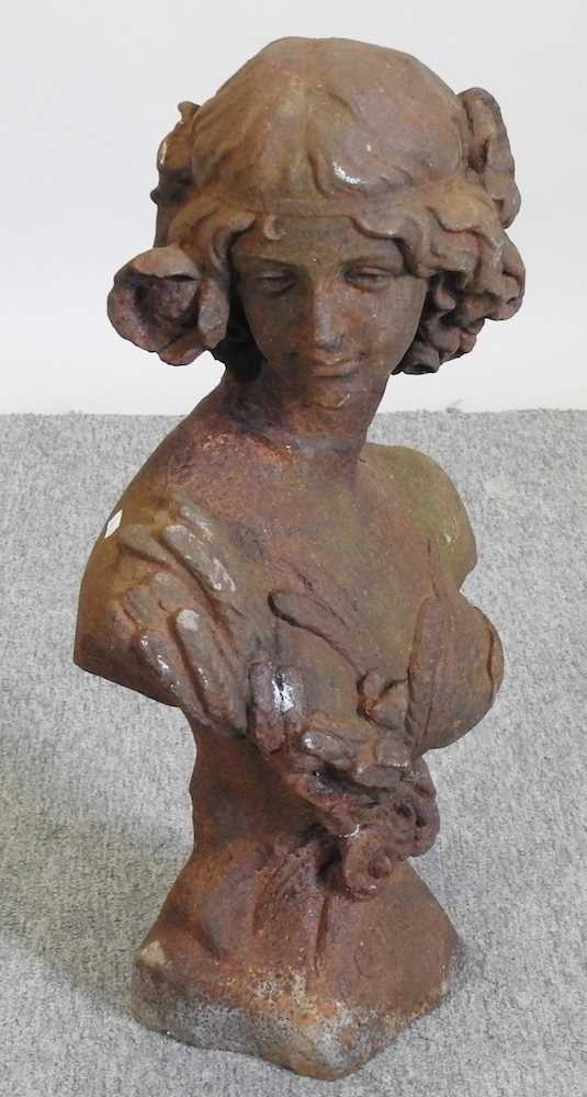 A cast iron portrait bust - Image 2 of 3
