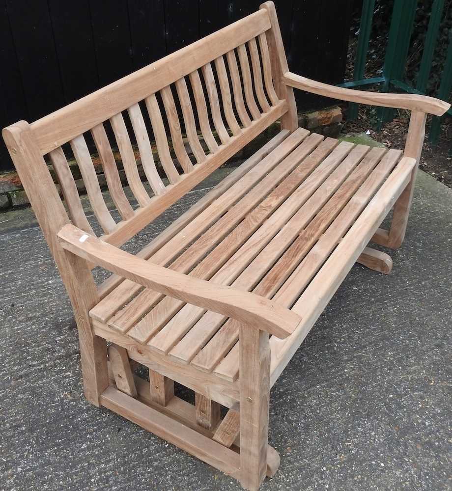 A teak garden bench - Image 2 of 5