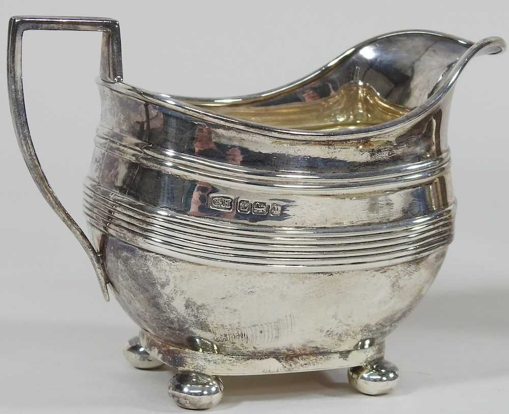 A silver cream jug - Image 2 of 15