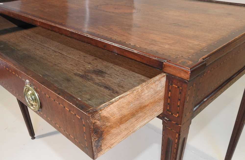 A George III oak and mahogany silver table - Image 11 of 15