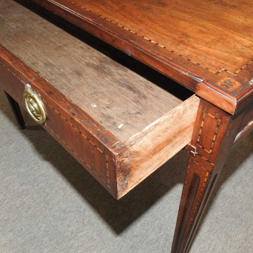 A George III oak and mahogany silver table - Image 4 of 15