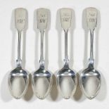 A collection of silver fiddle pattern teaspoons