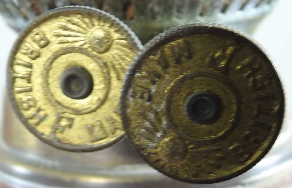 A pair of ruby striped glass oil lamps - Image 3 of 9