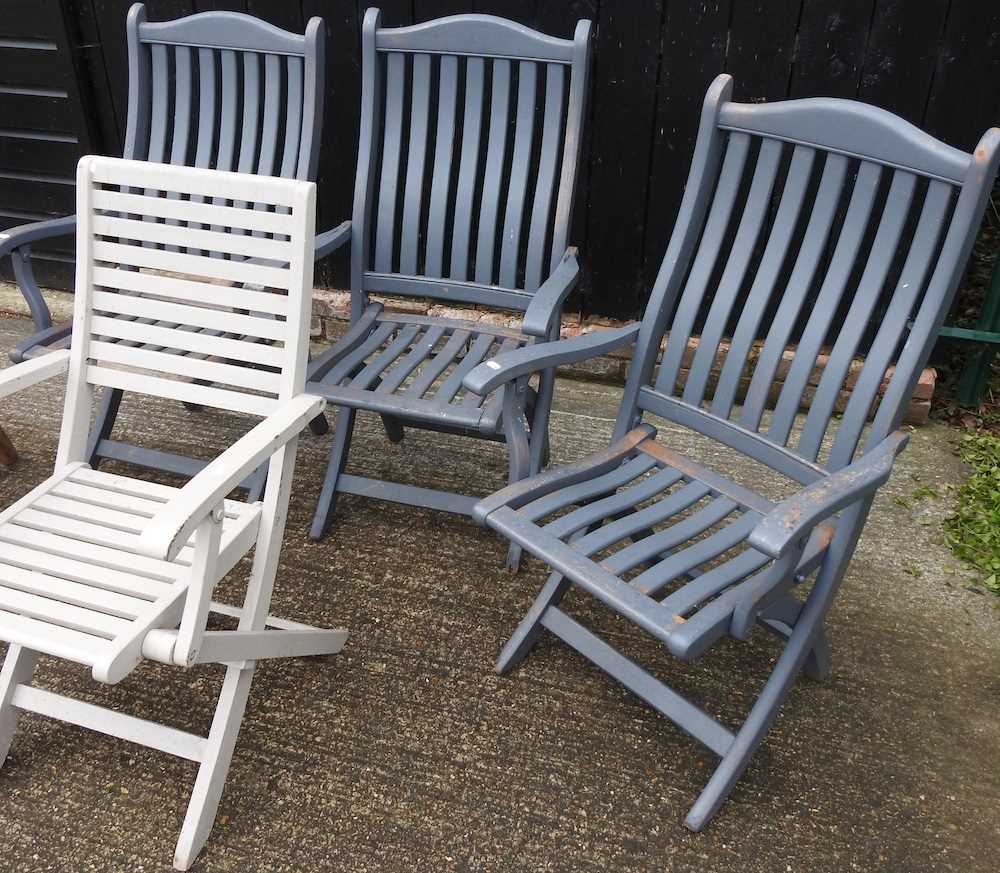 Five folding garden chairs - Image 3 of 3
