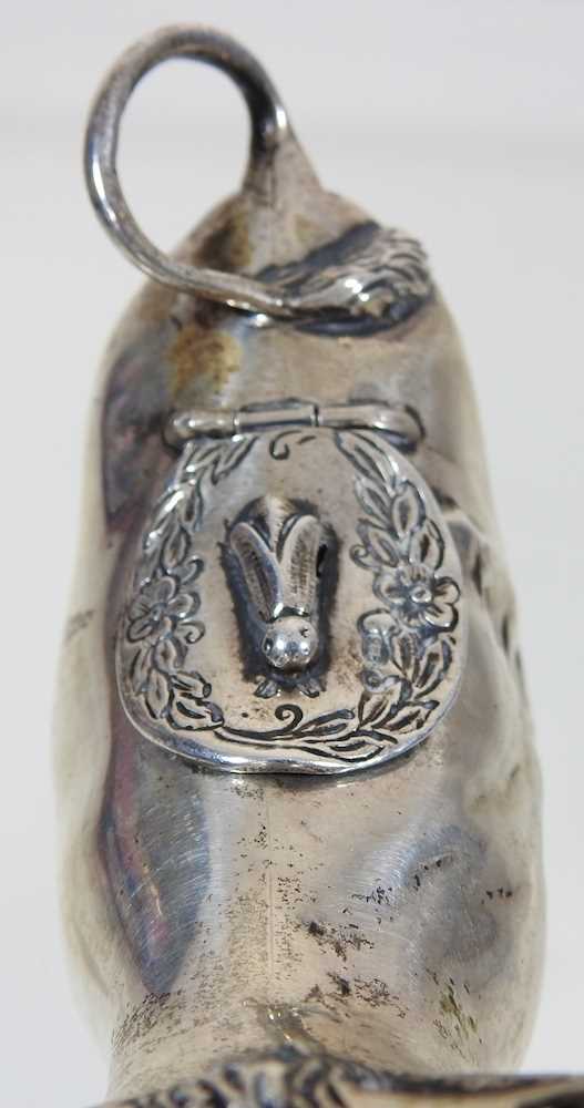 A silver cow creamer - Image 3 of 11