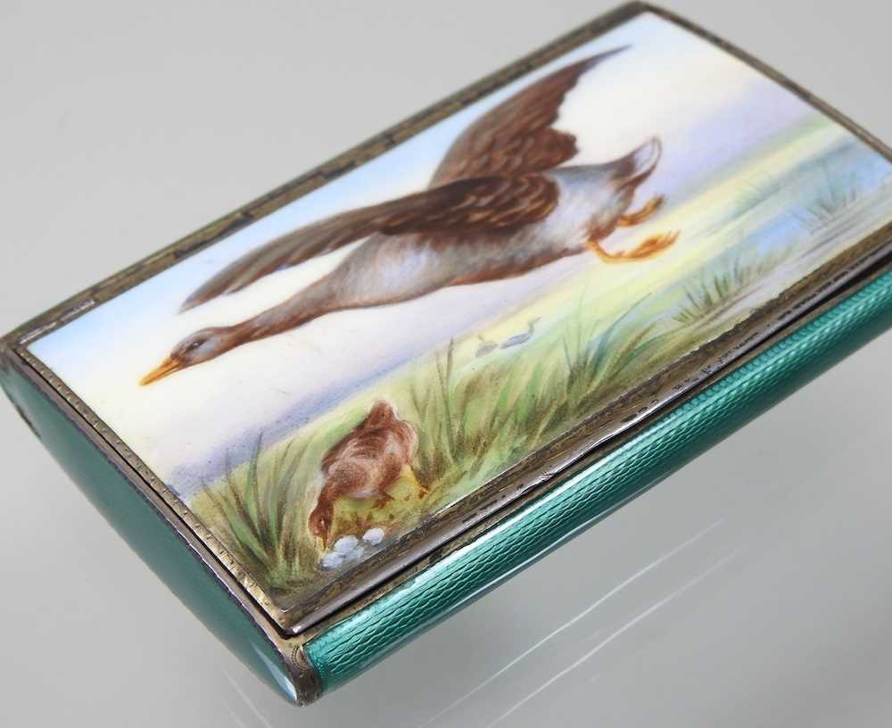 An enamelled silver cigarette case - Image 9 of 16