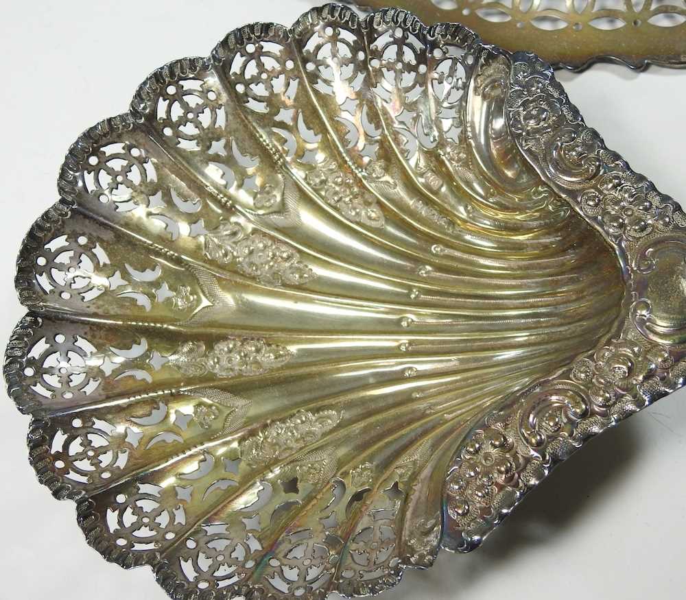 Three silver dishes - Image 4 of 5
