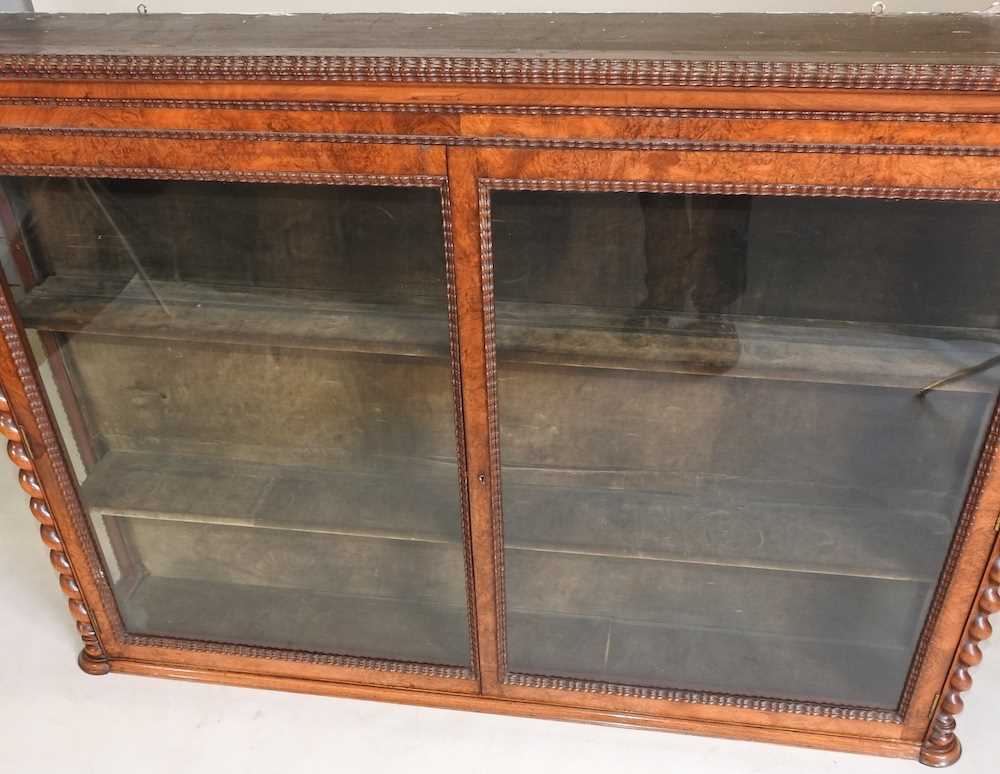 A Victorian walnut display cabinet - Image 4 of 8