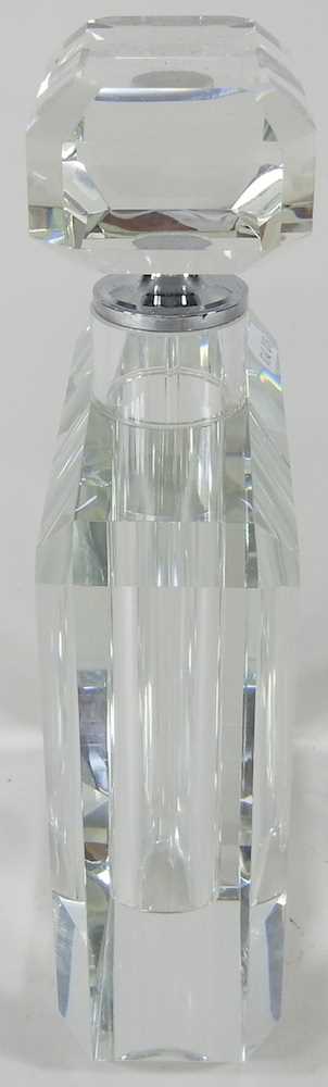 A large scent bottle - Image 2 of 2