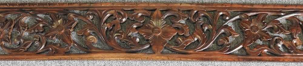 A carved fretwork panel - Bild 3 aus 4