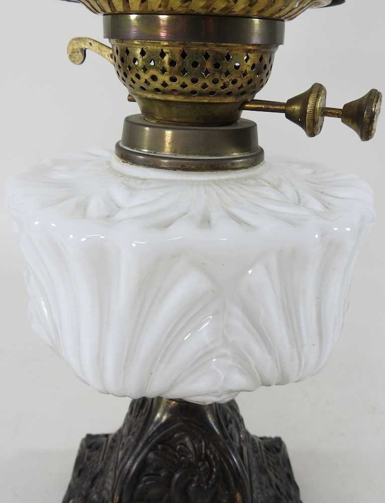 A oil lamp - Bild 3 aus 8