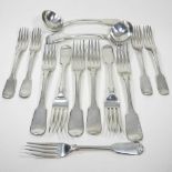 A collection of cutlery