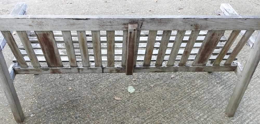 A garden bench - Image 3 of 5