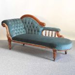 A chaise longue