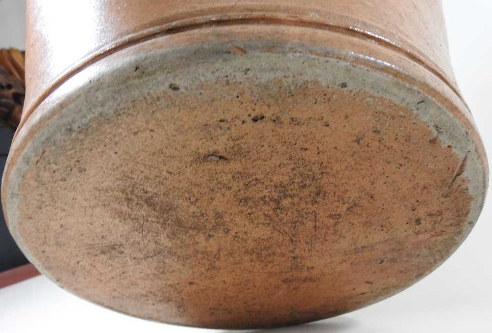 A collection of stoneware - Image 24 of 24