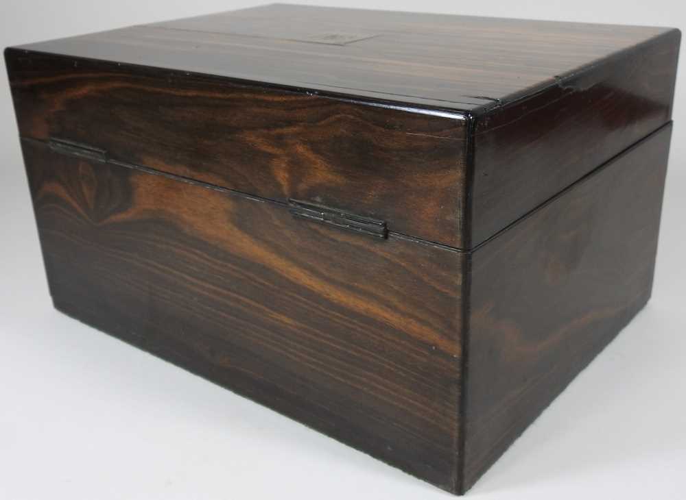 A Victorian vanity box - Image 11 of 13