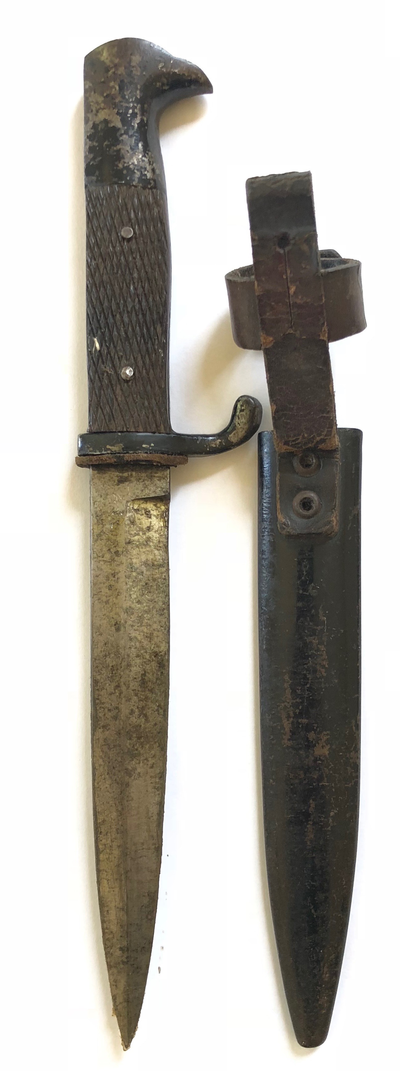 WW1 Imperial German Trench Fighting Knife. A good example the forte with 15cm spearpoint blade. - Image 2 of 2