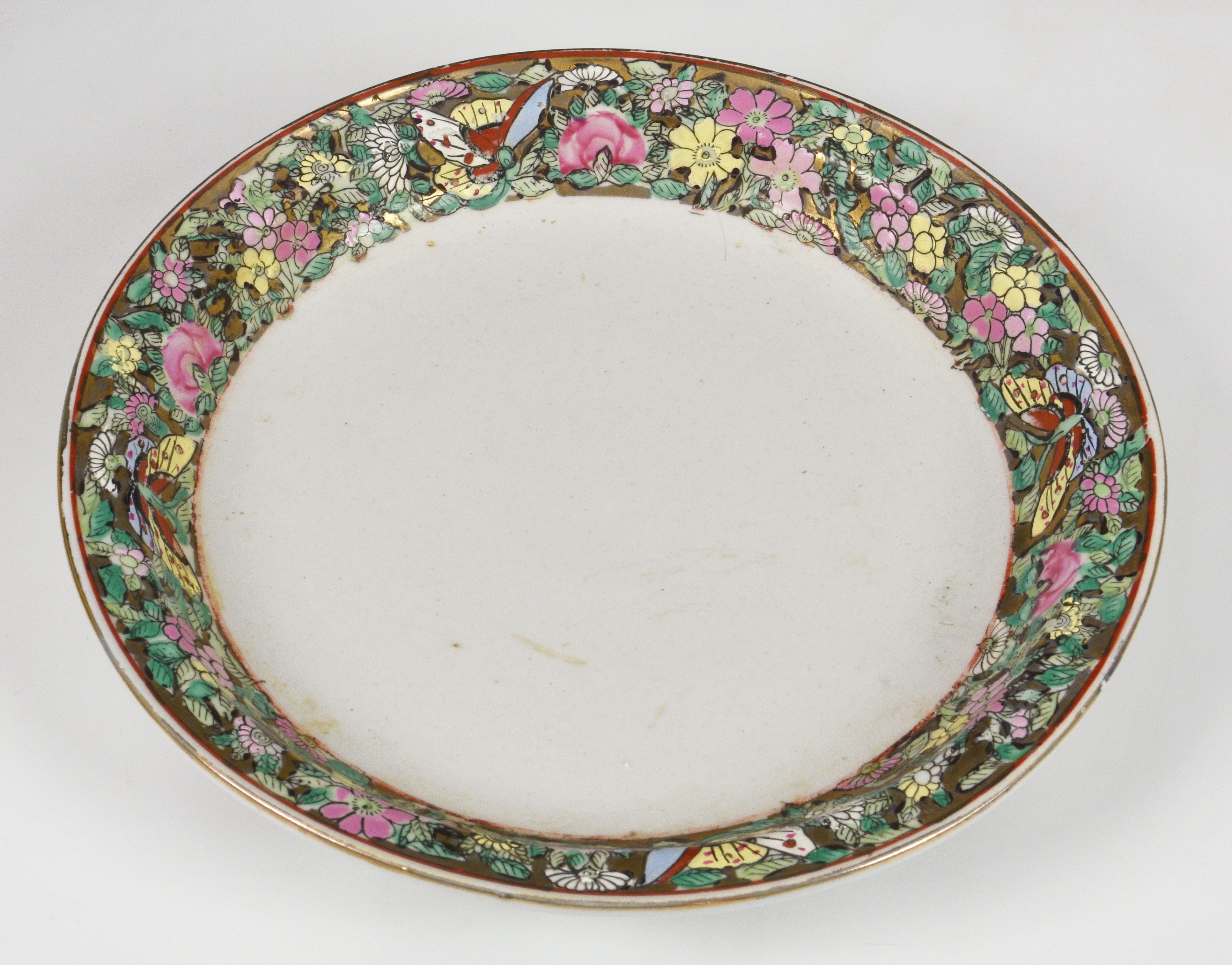 A Chinese famille rose jardiniere and saucer, 20th century, painted with two reserves with - Image 4 of 6