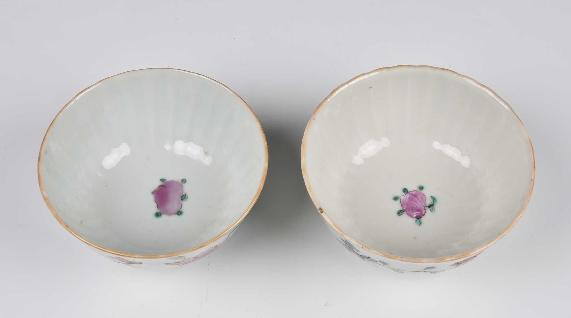 Five Chinese famille rose small bowls, 19th / early 20th century, including a matched pair of - Image 17 of 19