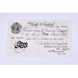 BRITISH BANKNOTE - Bank of England - Black and White Series Five Pounds, c.1945, Signatory K. O.