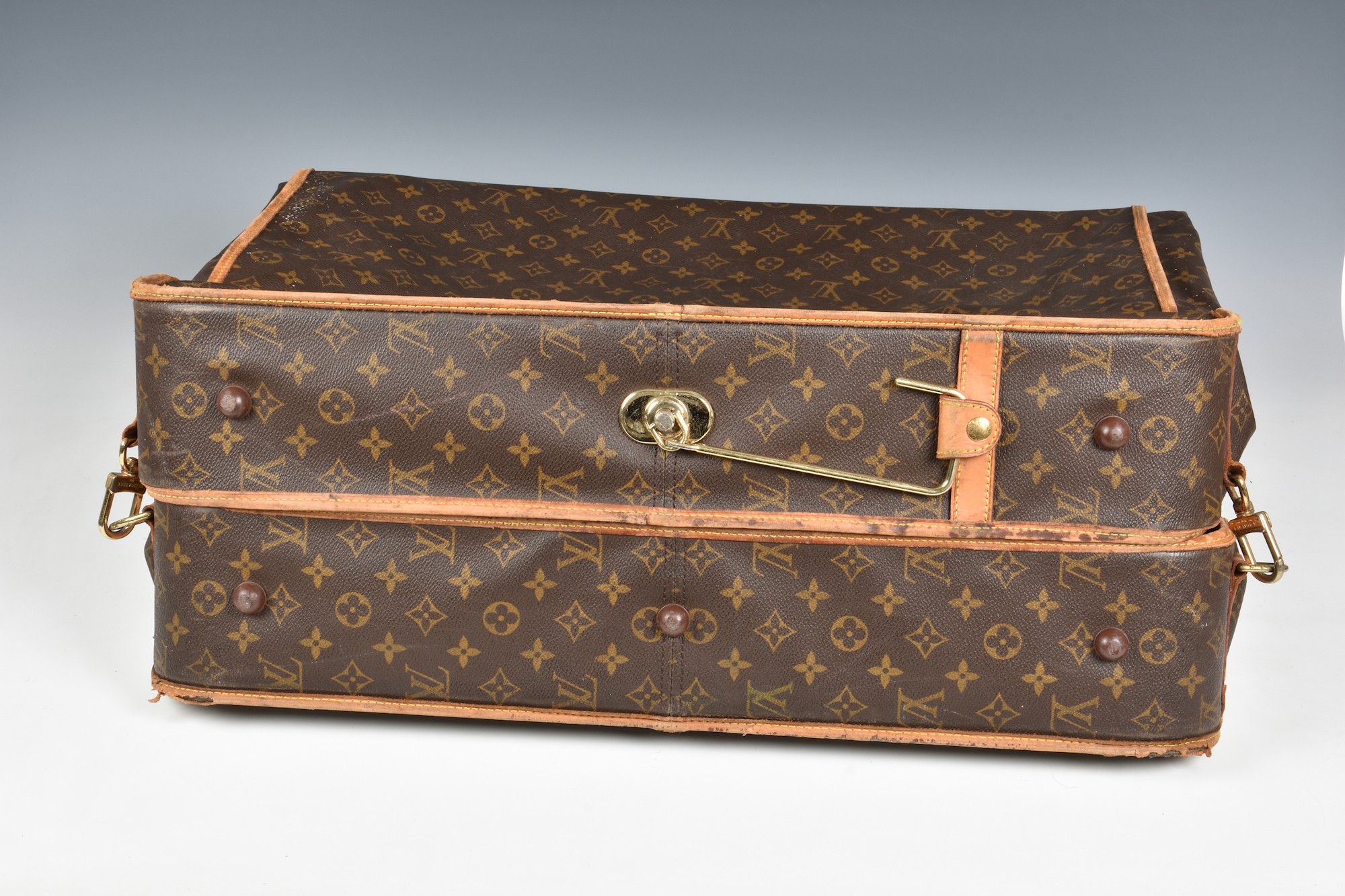 A Louis Vuitton monogram canvas suit carrier 60, with Vachetta leather handle and trim, gold tone - Image 7 of 8