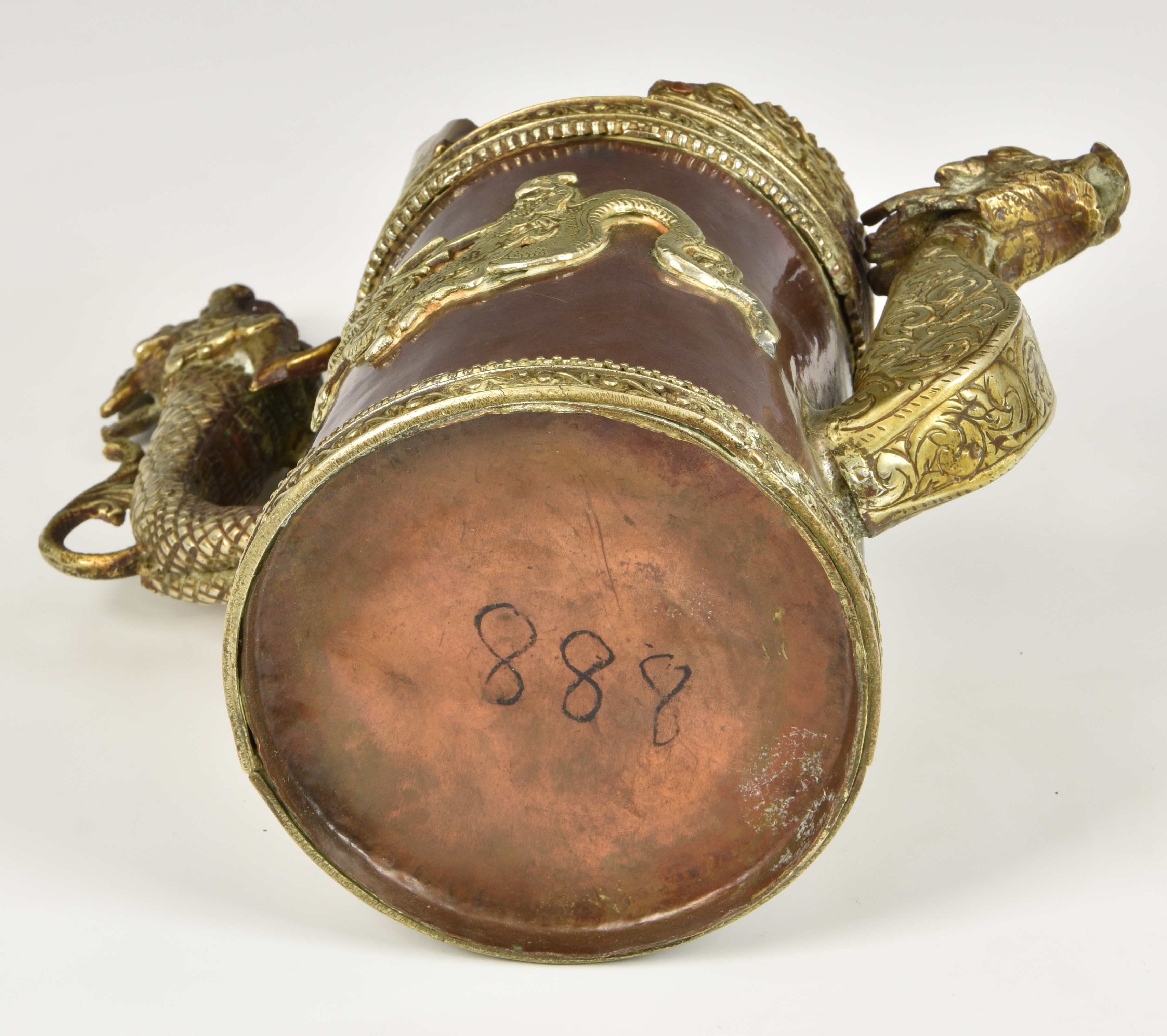 A 20th century copper and brass Tibetan / Chinese dragon jug, the handle and spout fashioned as - Image 4 of 4