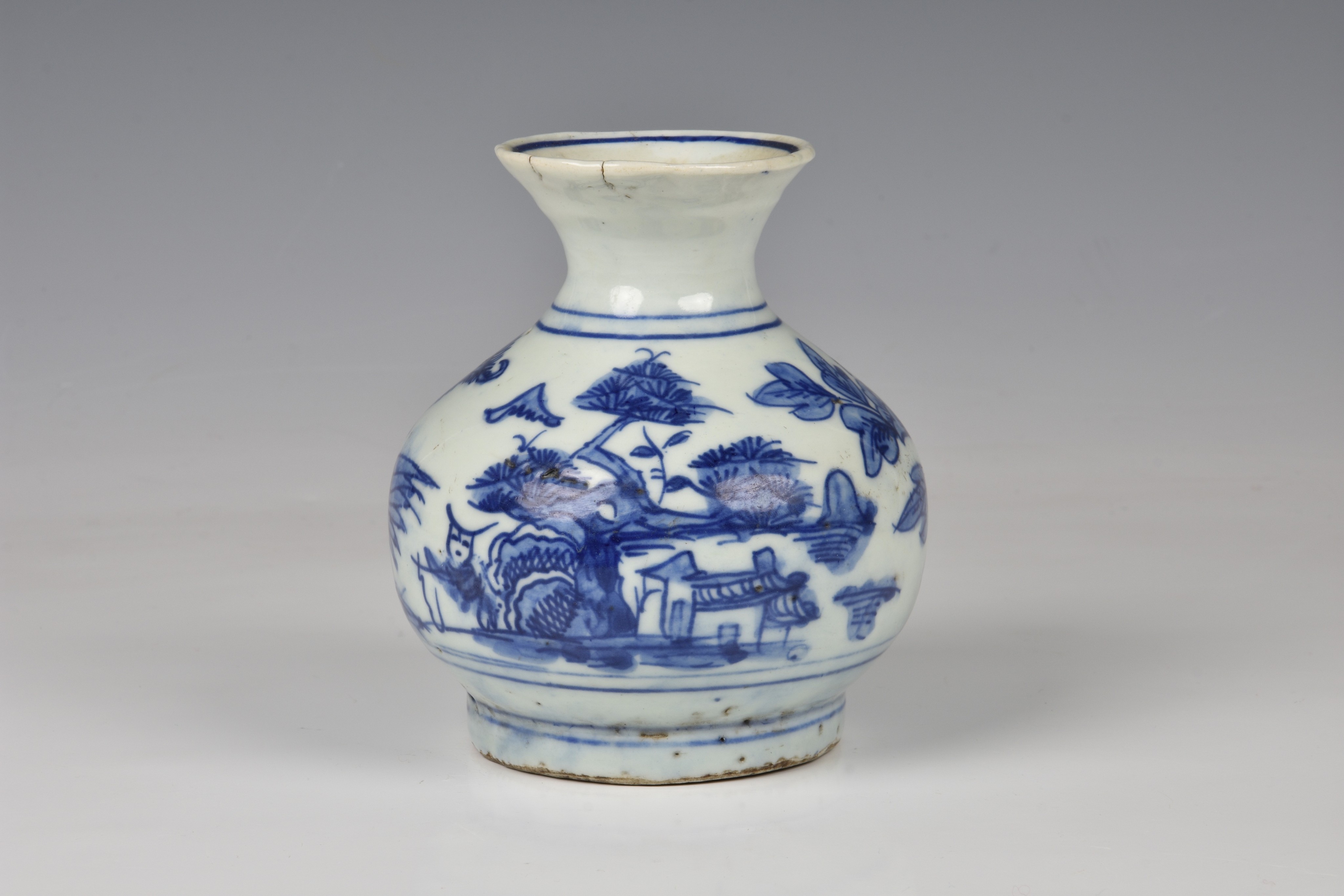 A Chinese blue and white porcelain vase, 19th / early 20th century, of stout, baluster form, painted