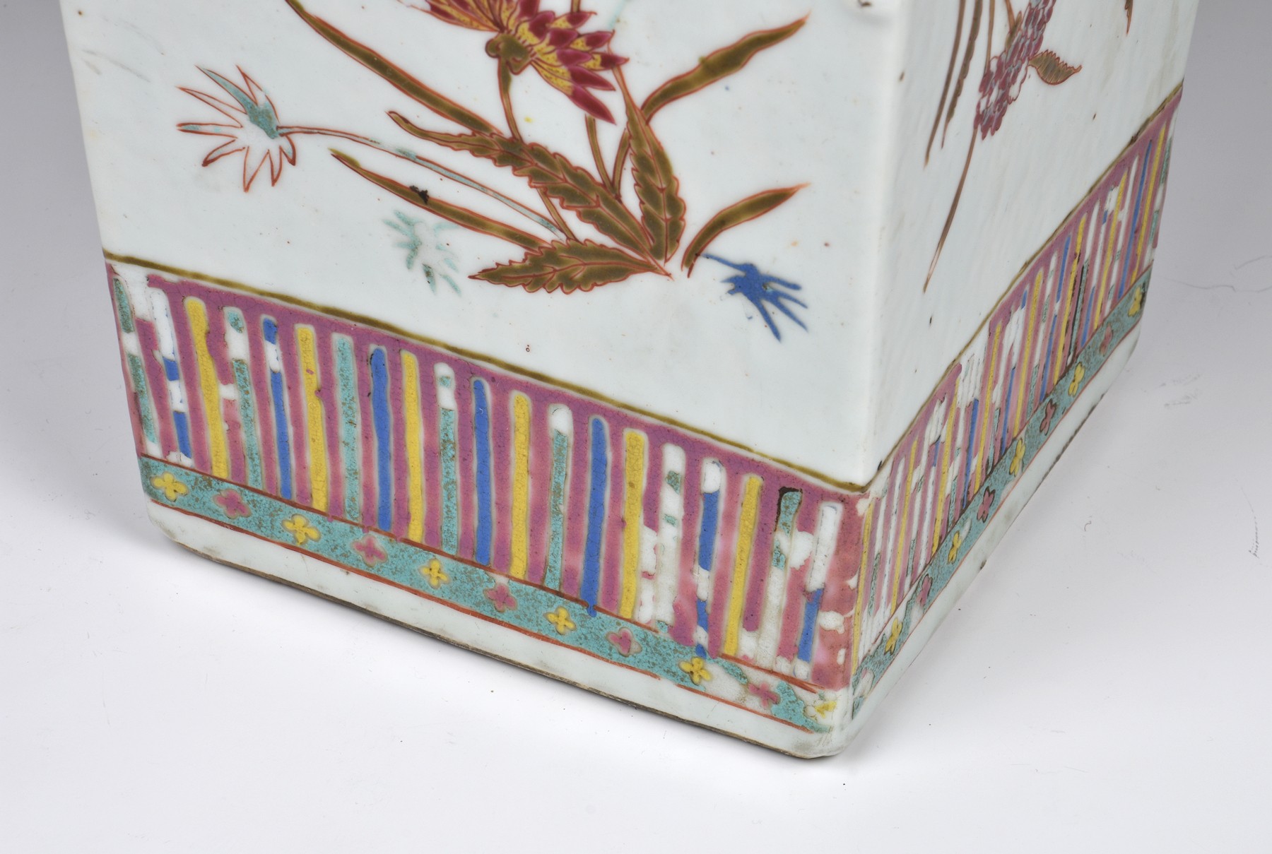 A Chinese porcelain famille rose square baluster vase, probably early 20th century, iron red four - Image 3 of 14