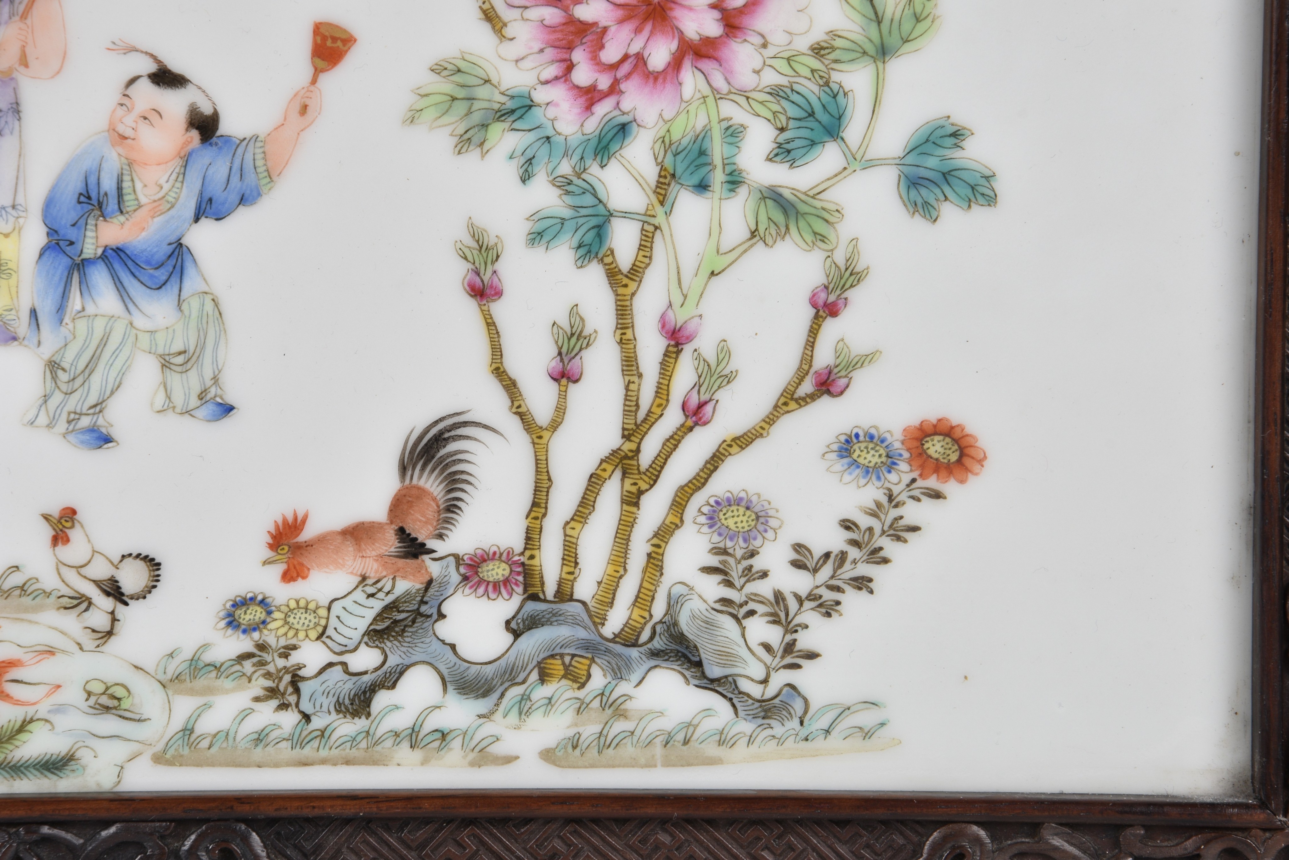 A fine quality Chinese famille rose porcelain 'Boys' plaque, Guangxu six character mark lower - Bild 5 aus 8