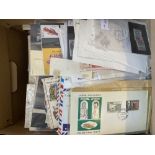 STAMPS All World box of album pages and old auction lots plus some old club books,