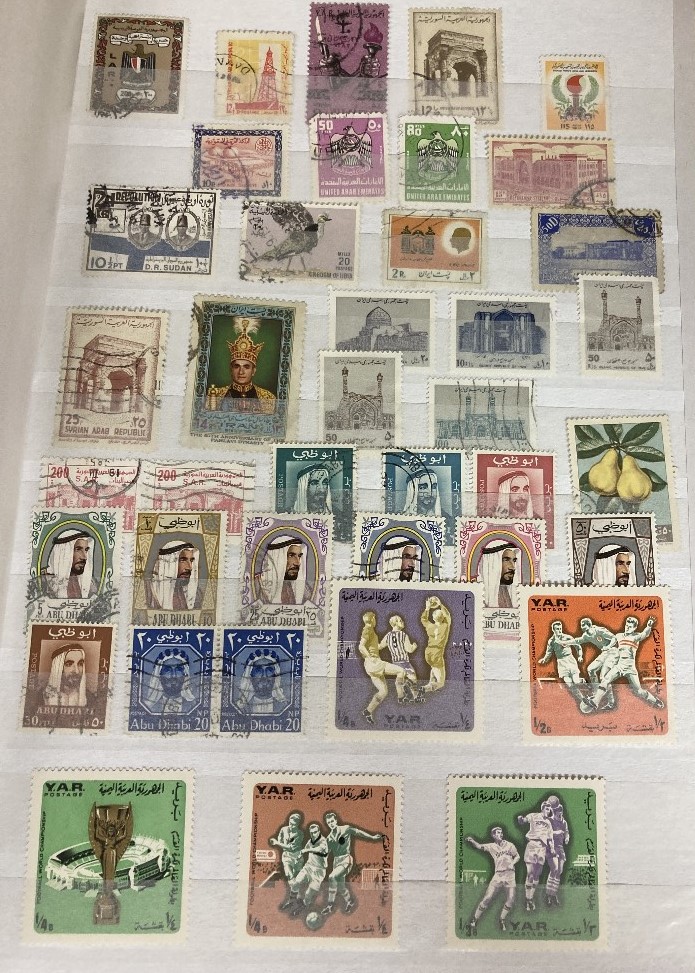 STAMPS ALL WORLD Mixed box of albums and stockbooks, noted to include Arab countries, - Image 3 of 6