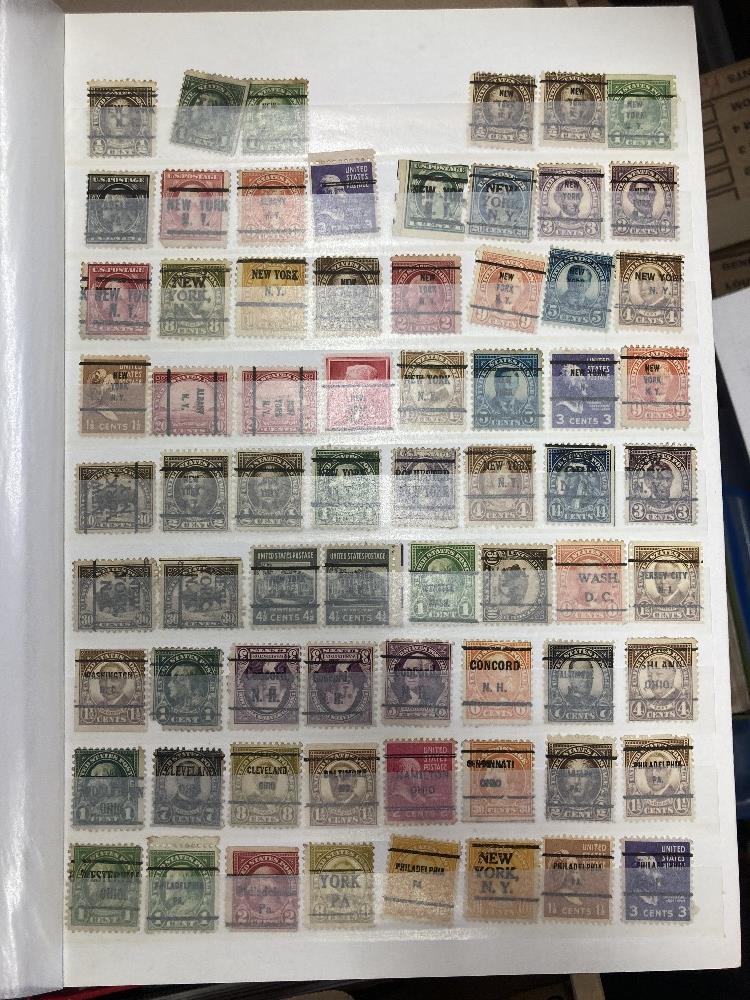 STAMPS USA Box with 13 small to large stockbooks with thousands, mostly used. - Image 6 of 7